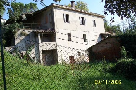 LOTTO 14 - EDIFICIO INAGIBILE - PARCO SANTA MARGHERITA - PERUGIA