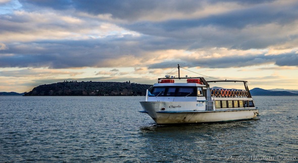 Lago Trasimeno - Ripristinato il collegamento quotidiano tra Castiglione e Isola Maggiore