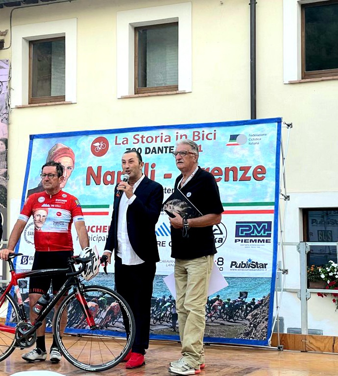 Sport e cultura – I cicloamatori della “Napoli-Firenze” ospiti di Scheggino nel nome di Dante Alighieri