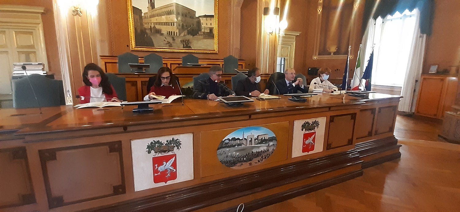 La conferenza