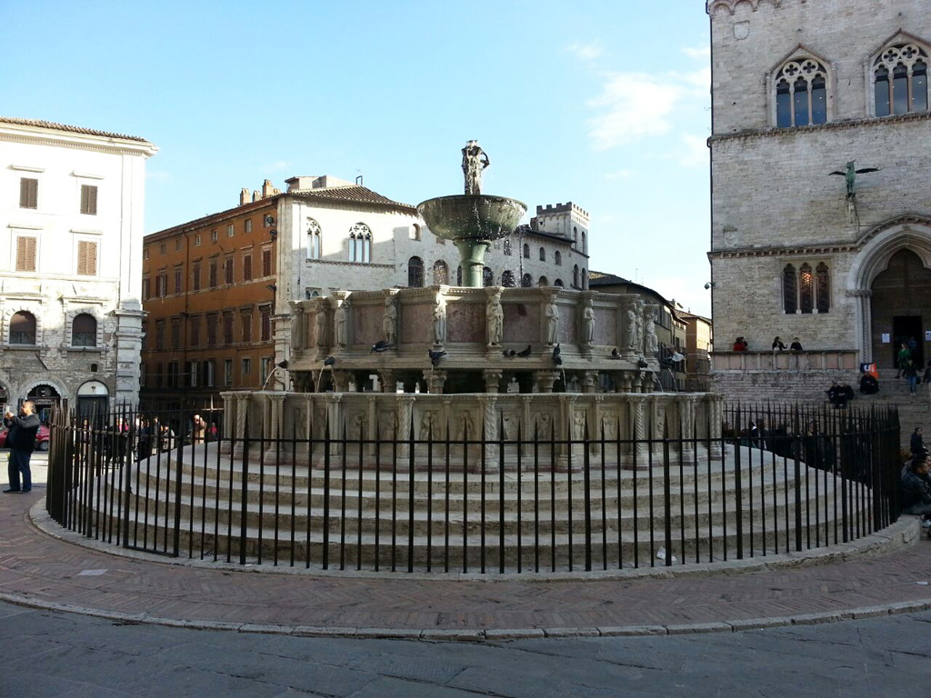fontana maggiore