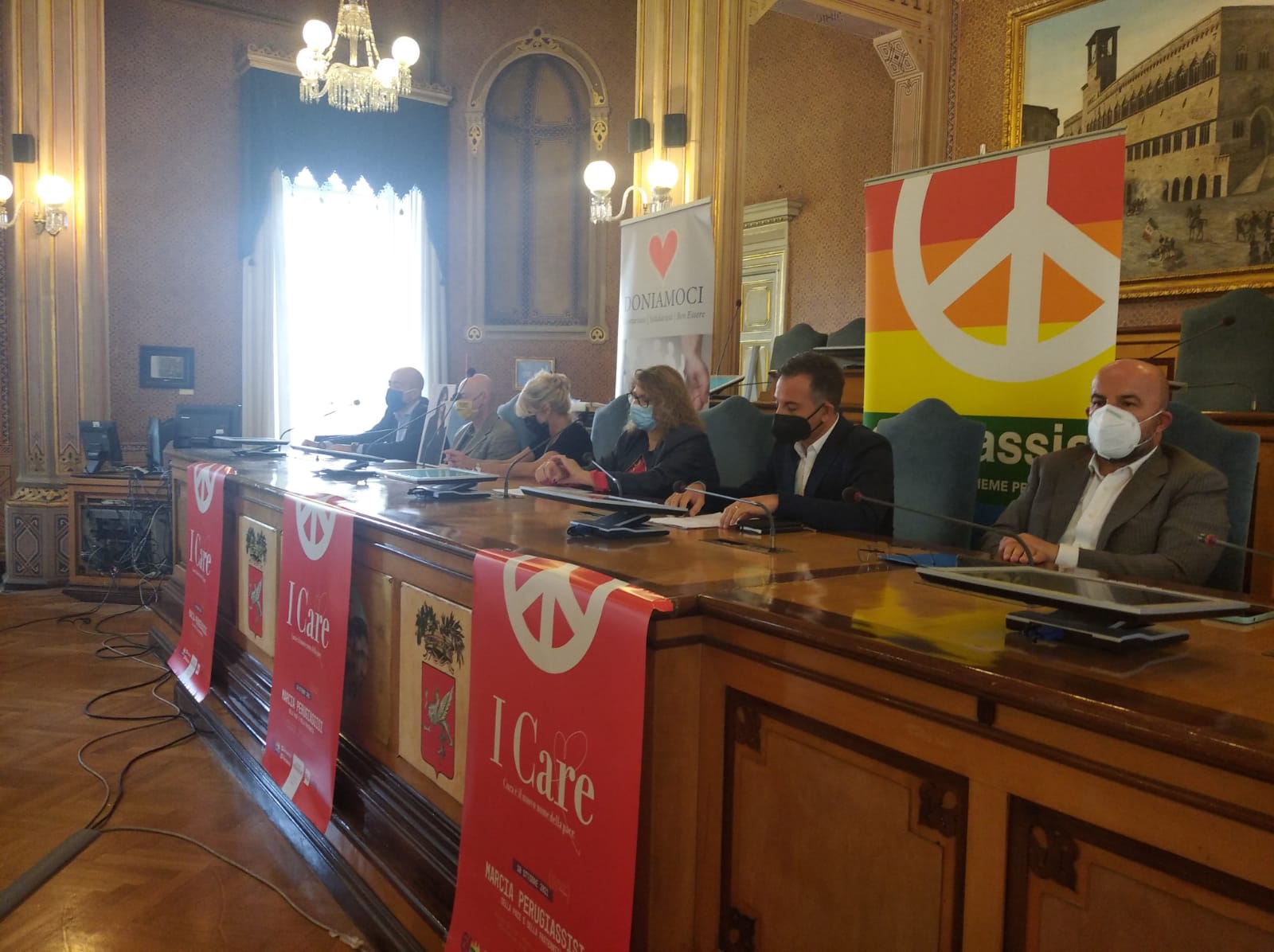 Tavolo conferenza
