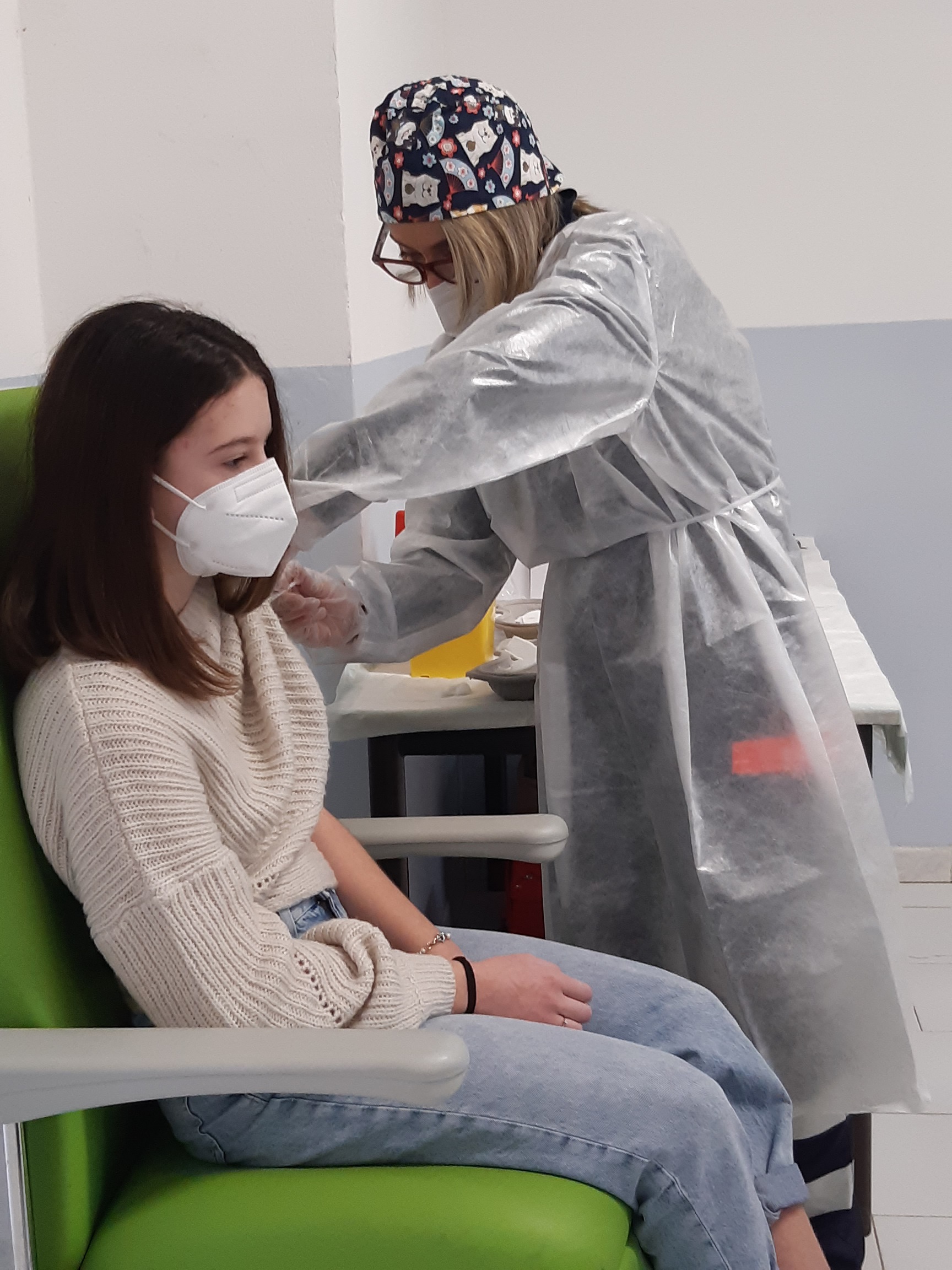 Un momento delle vaccinazioni