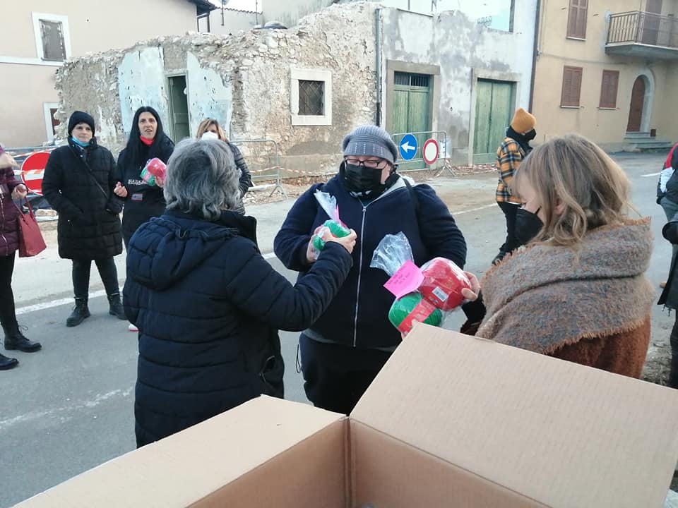 Gomitoli pro Ruscio