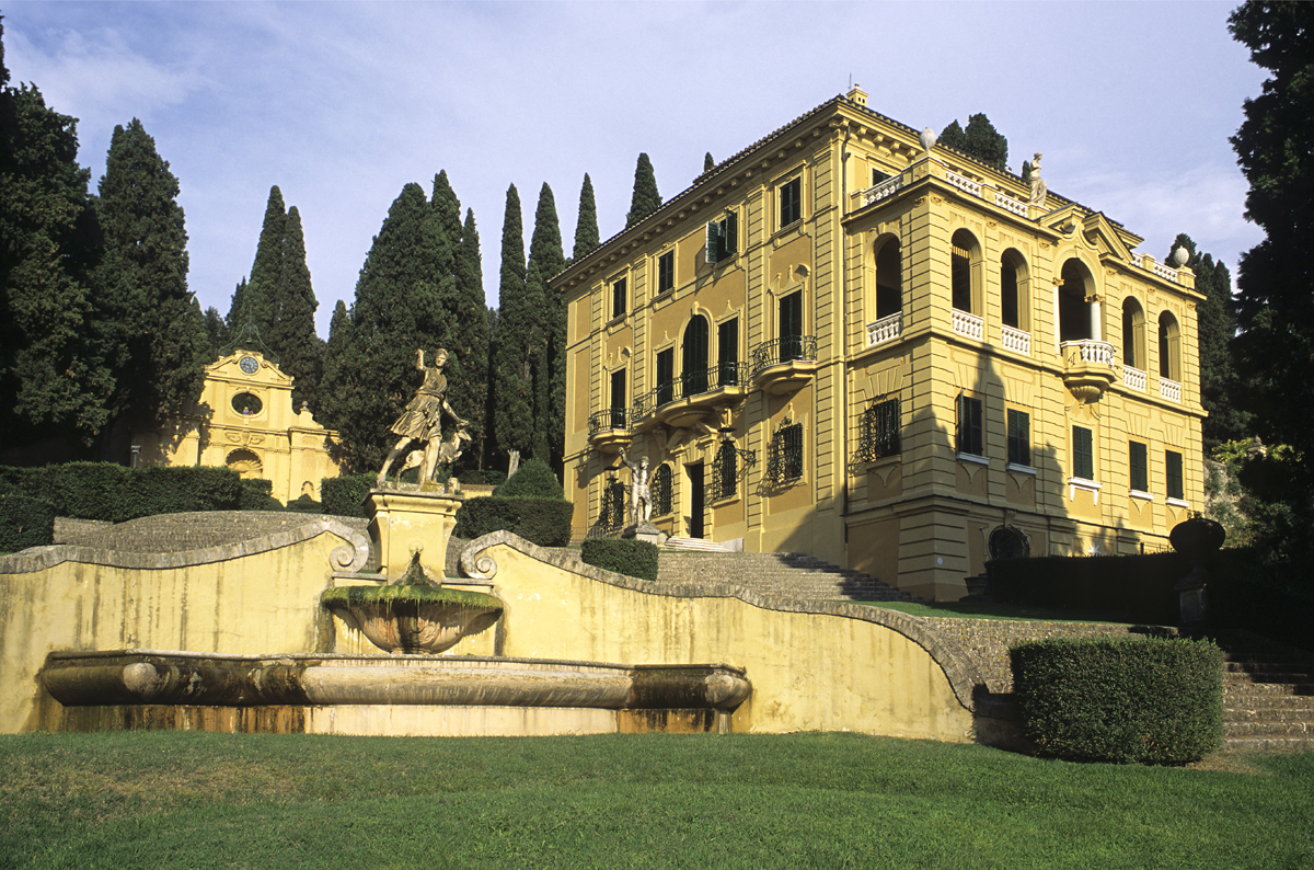 villa fidelia