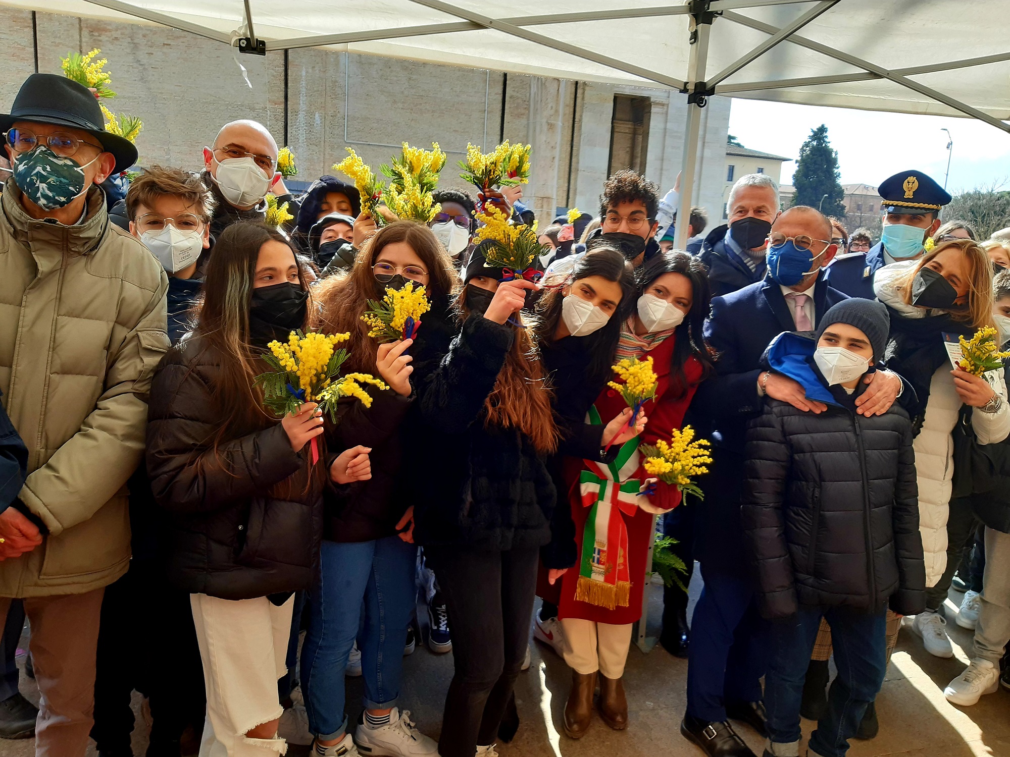 camper rosa polizia di stato