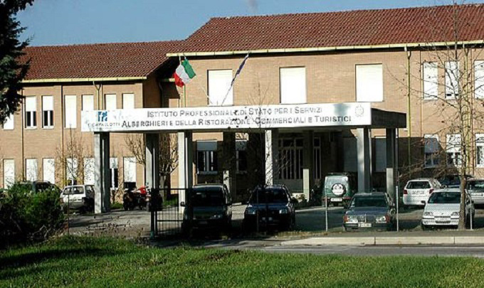 scuola cavallotti castello