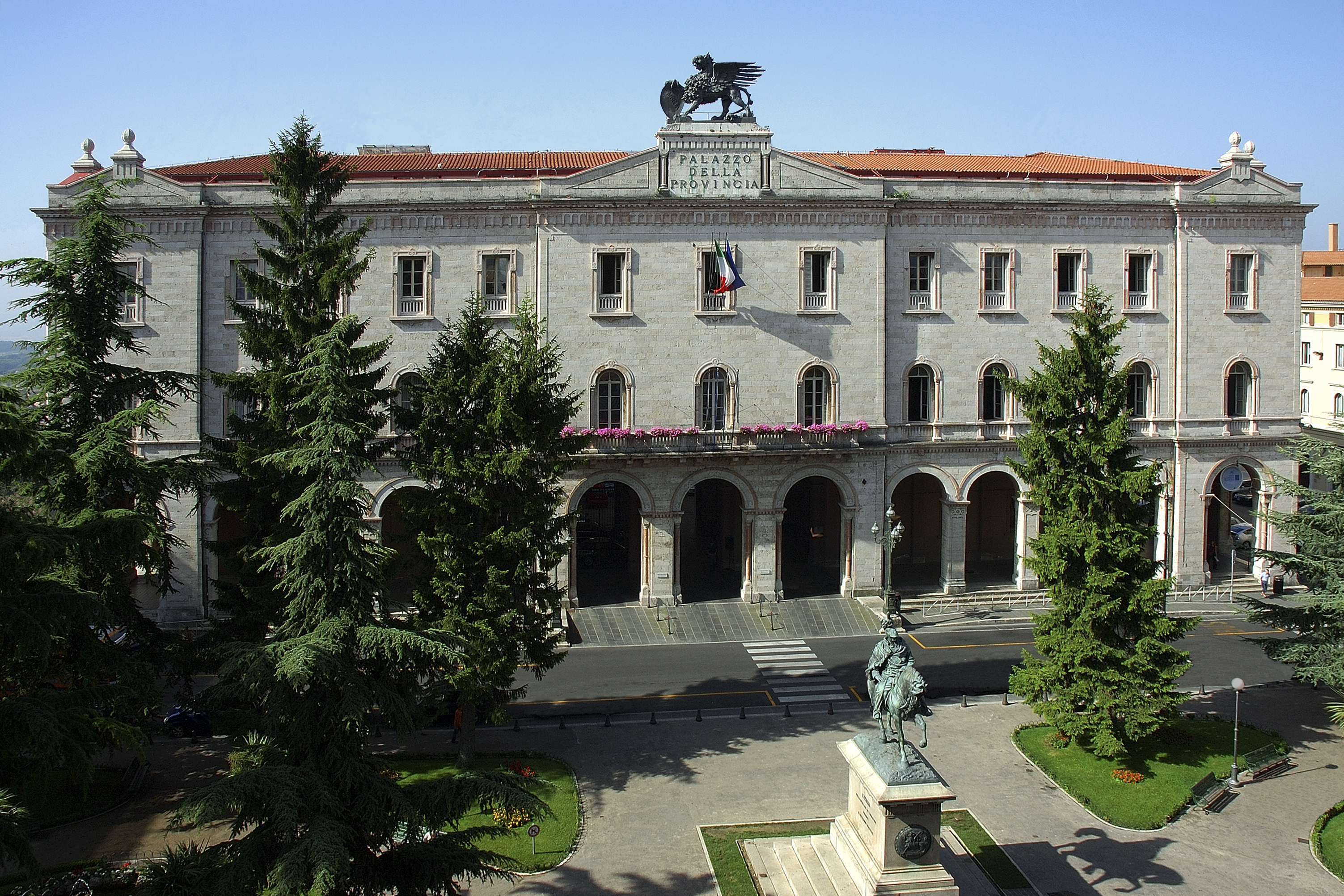 Consiglio – Via libera al passaggio di beni immobili dall’I.I.S. “Patrizi Baldelli Cavallotti” alla Provincia di Perugia