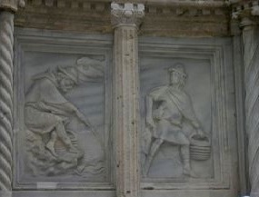Perugia, Fontana Maggiore, mese di Febbraio, Due pescatori con i pesci, Segno zodiacale dei Pesci - Nicola e Giovanni Pisano (1275 - 1278)