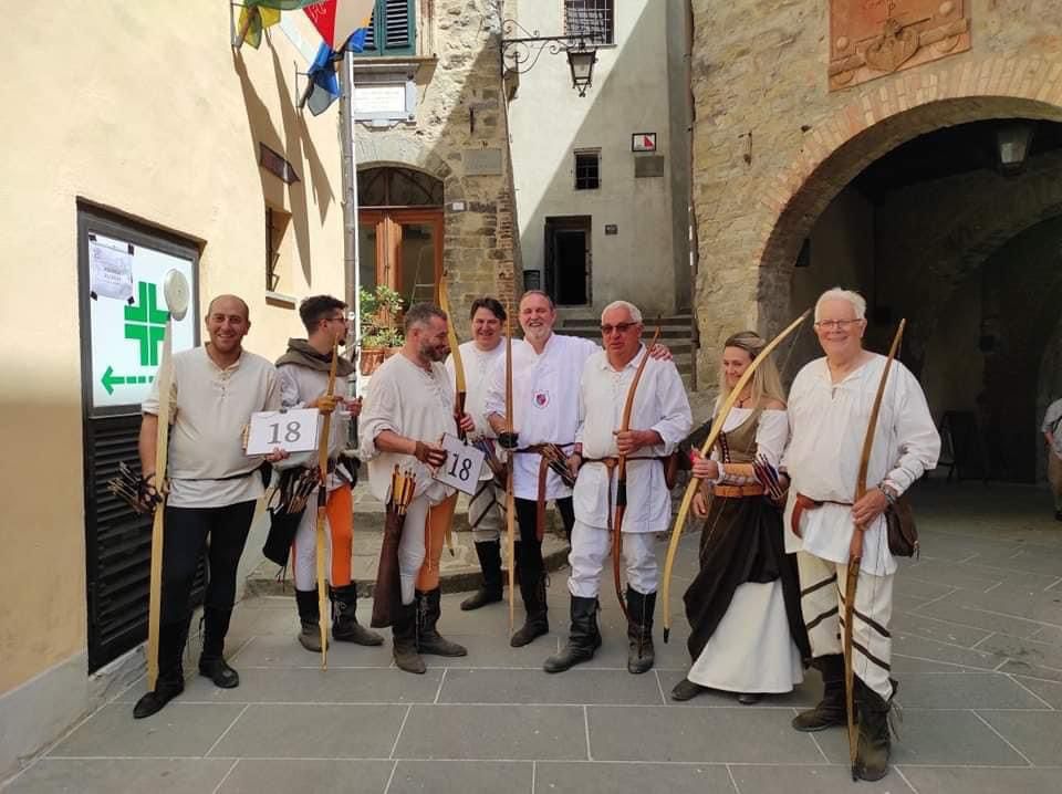 immagine arcieri montone