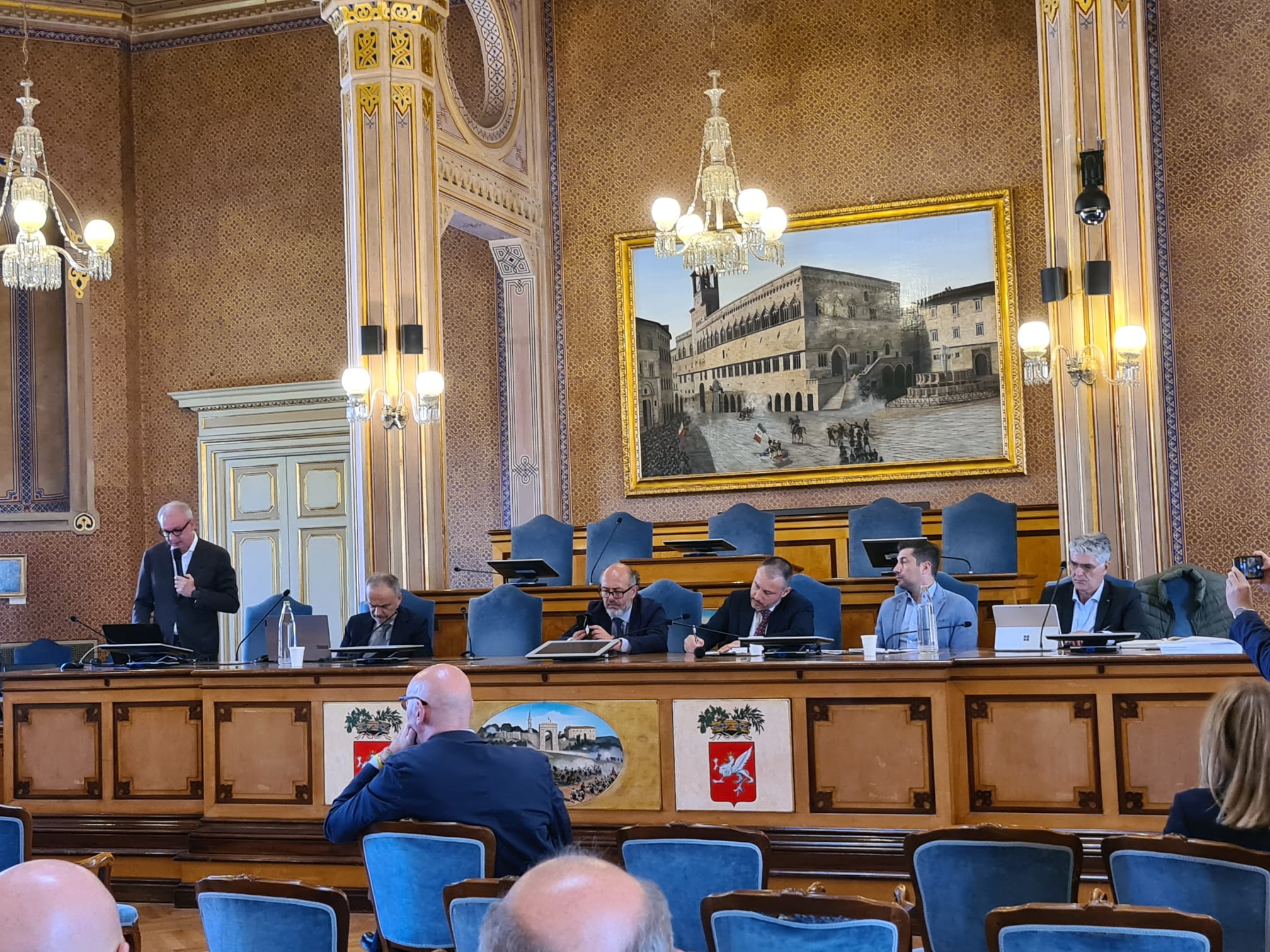 Immagine tavola rotonda in Provincia su Transizione digitale