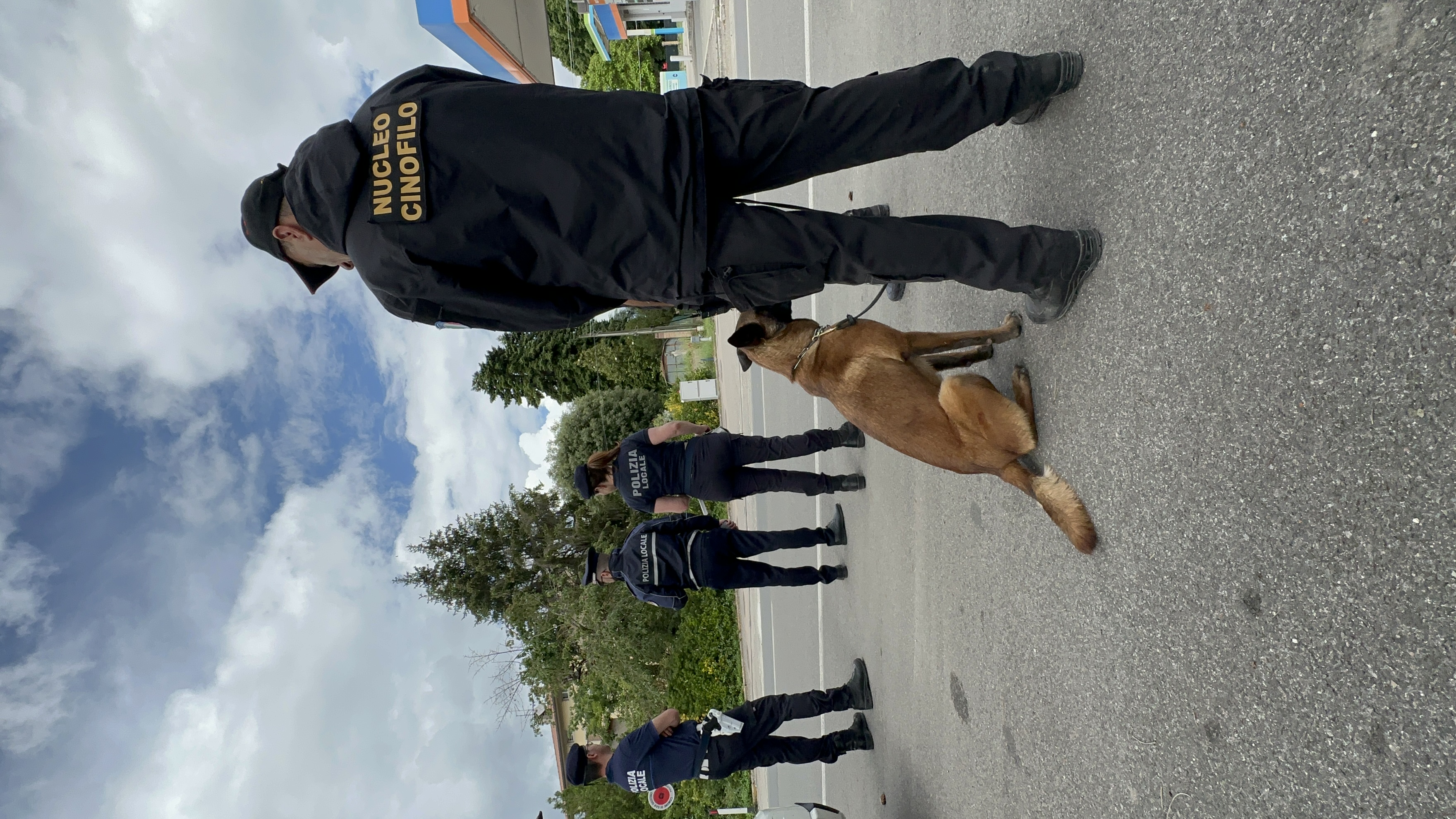 San Giustino – Nuova convenzione fra Polizia locale e Nucleo Cinofilo Emilia-Romagna ODV di Faenza per la ricerca di sostanze stupefacenti