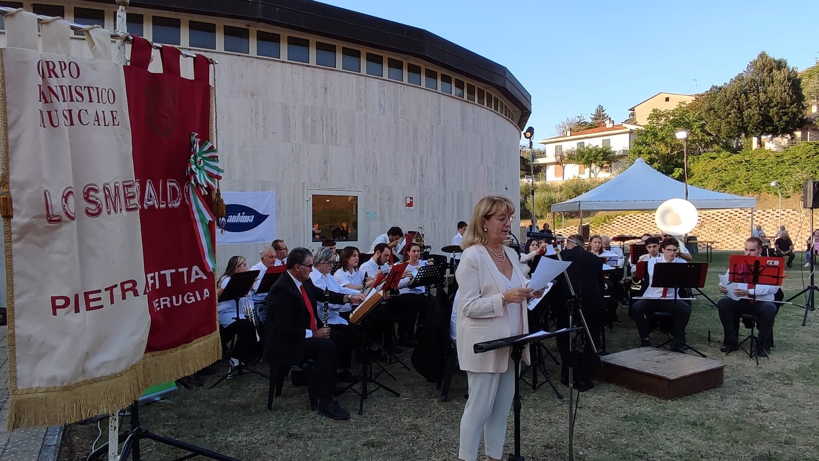 Um momento del concerto per i cento anni
