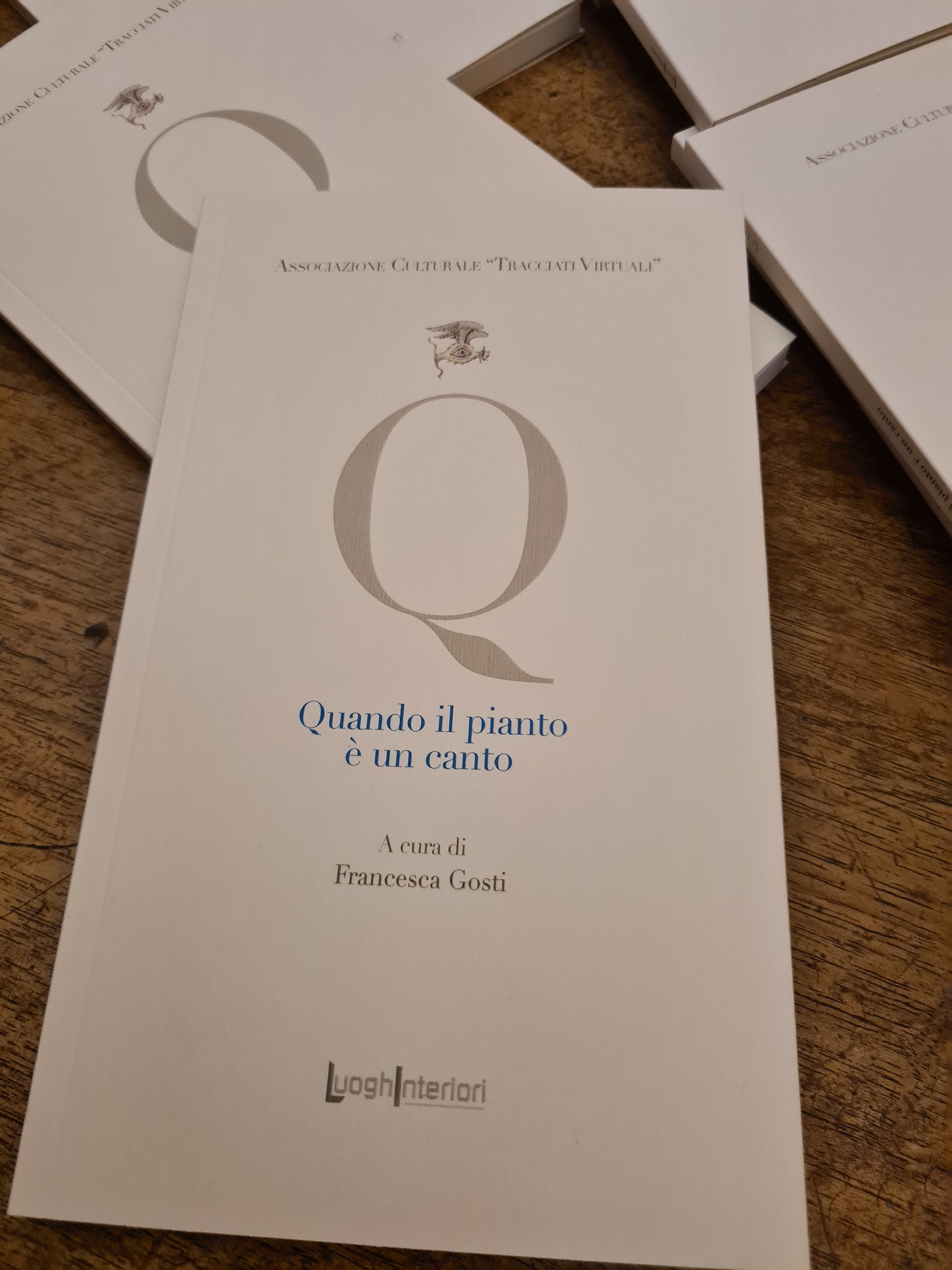 La raccolta di poesie “Quando il pianto è un canto”
