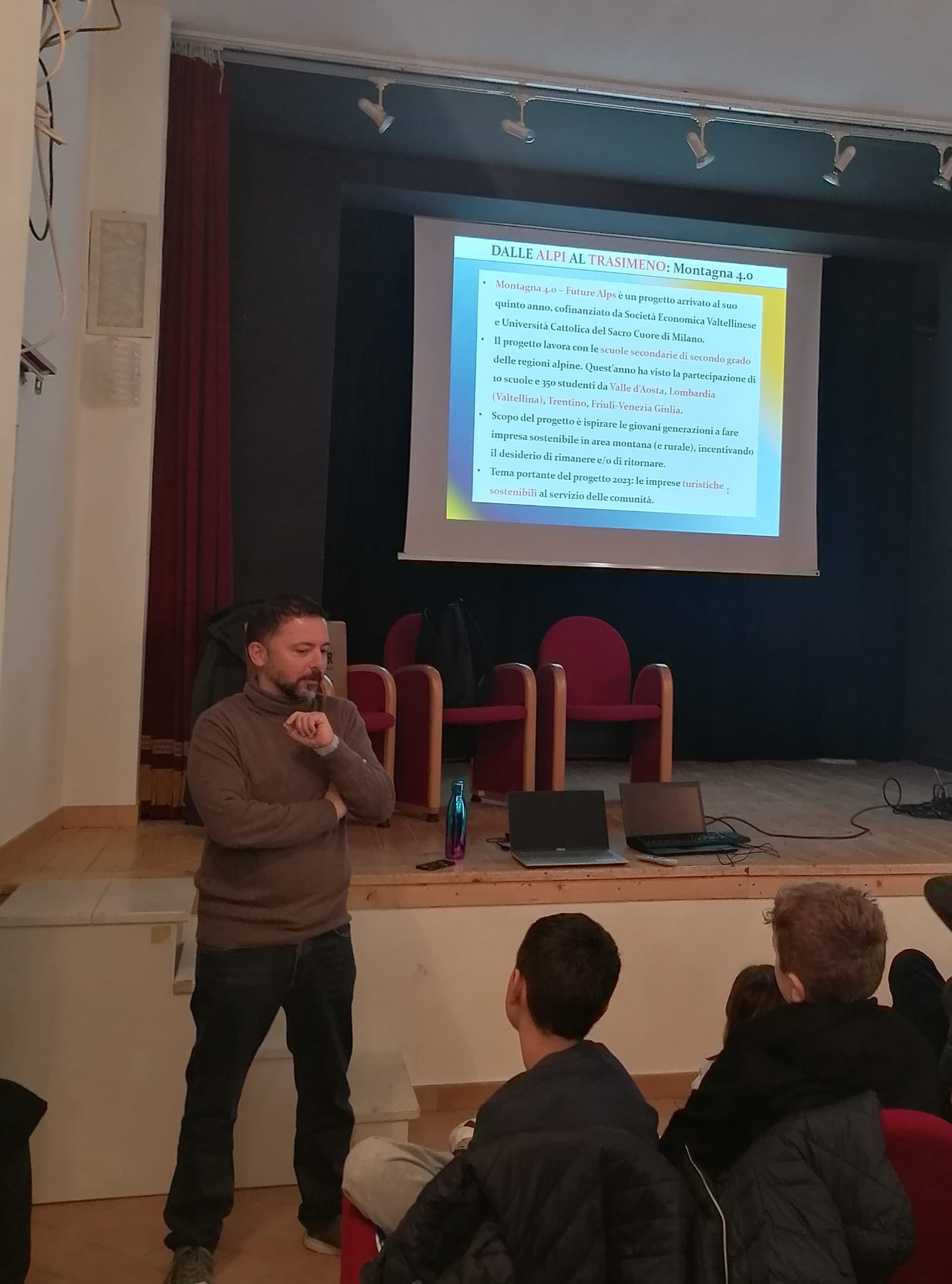 La lezione di Lentini agli studenti di Paciano