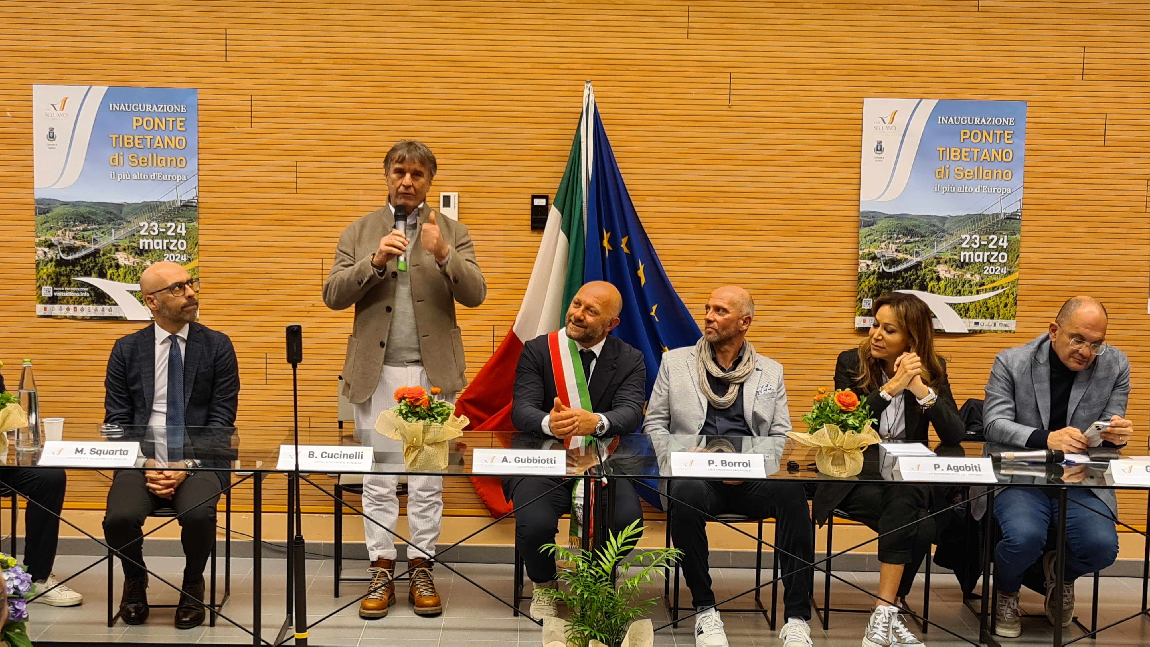Un momento della conferenza stampa