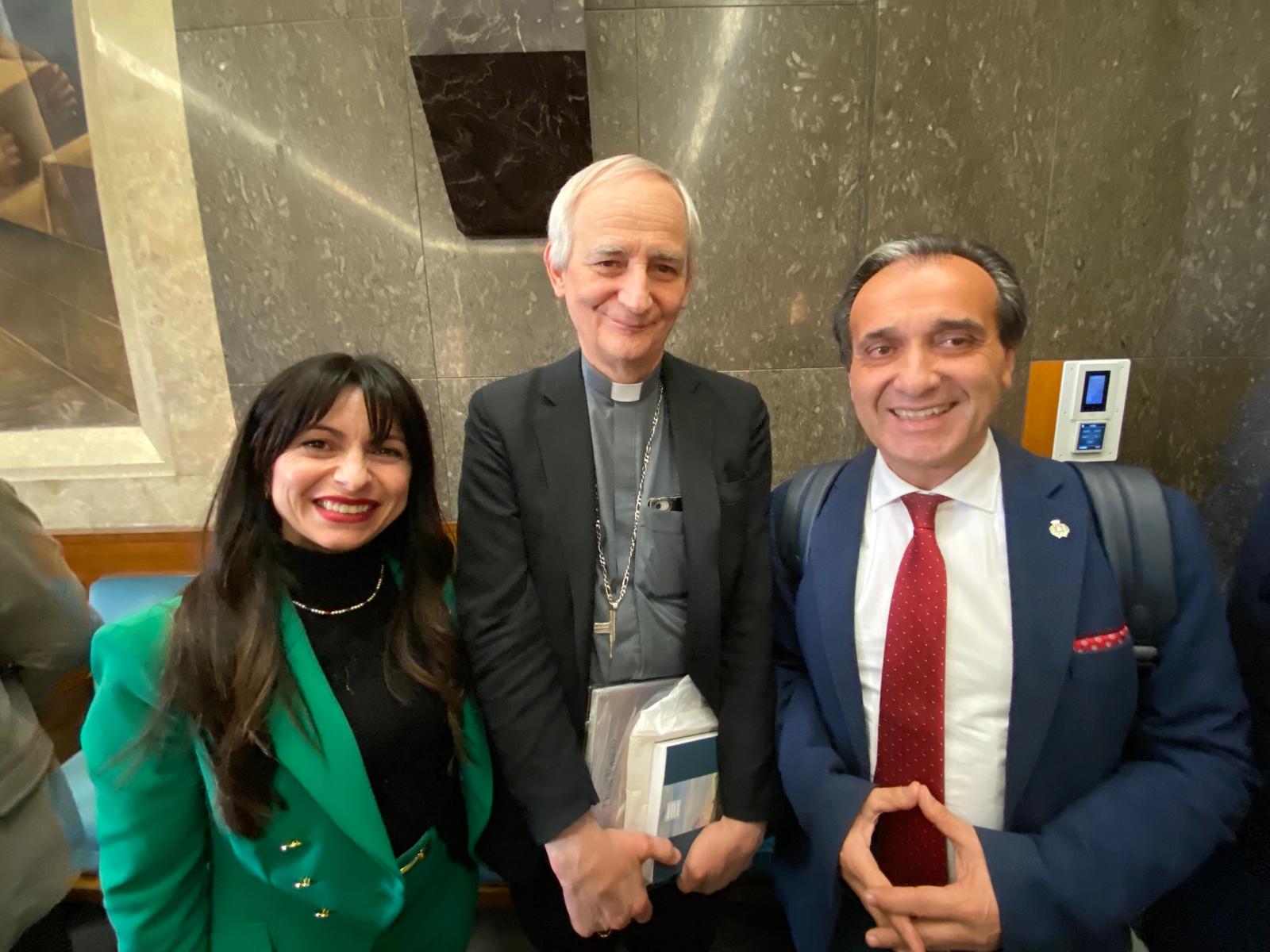 Presidente Proietti, Cardinale Zuppi e vicepresidente Provincia, Moreno Landrini
