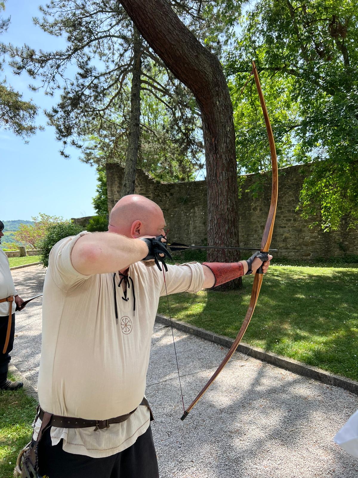 immagine arcieri Montone