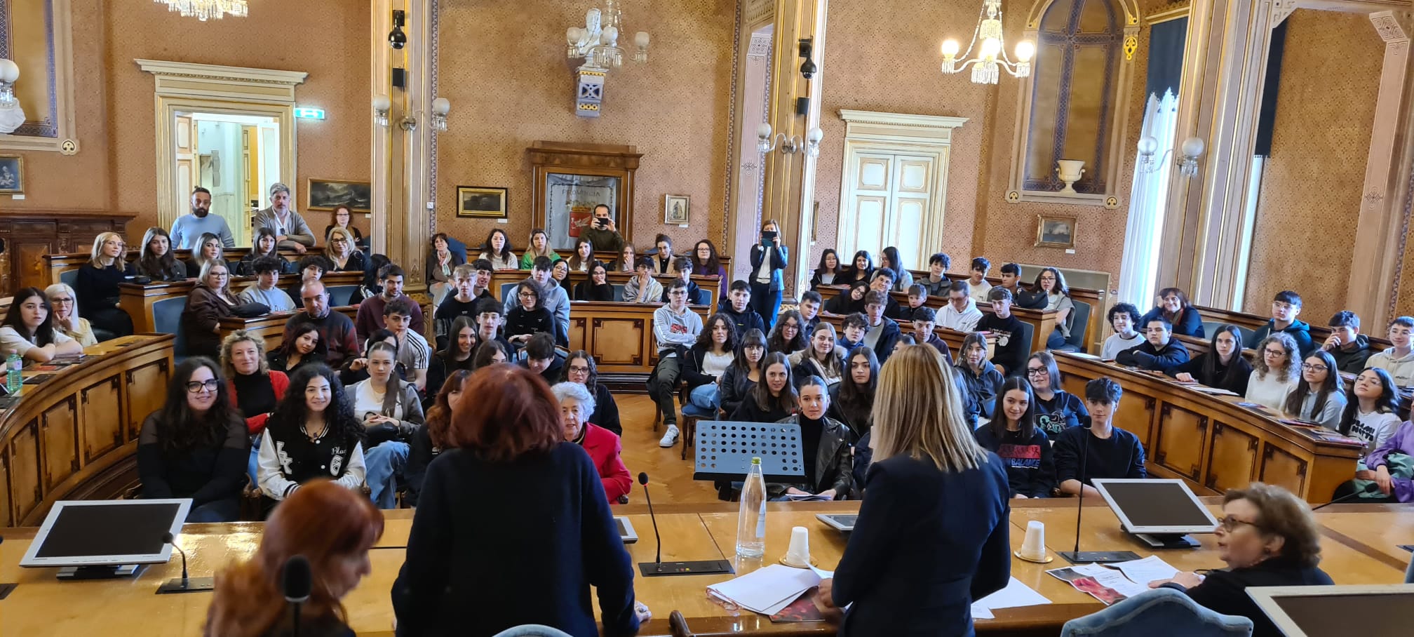 Le nostre aprtigiane_Studenti