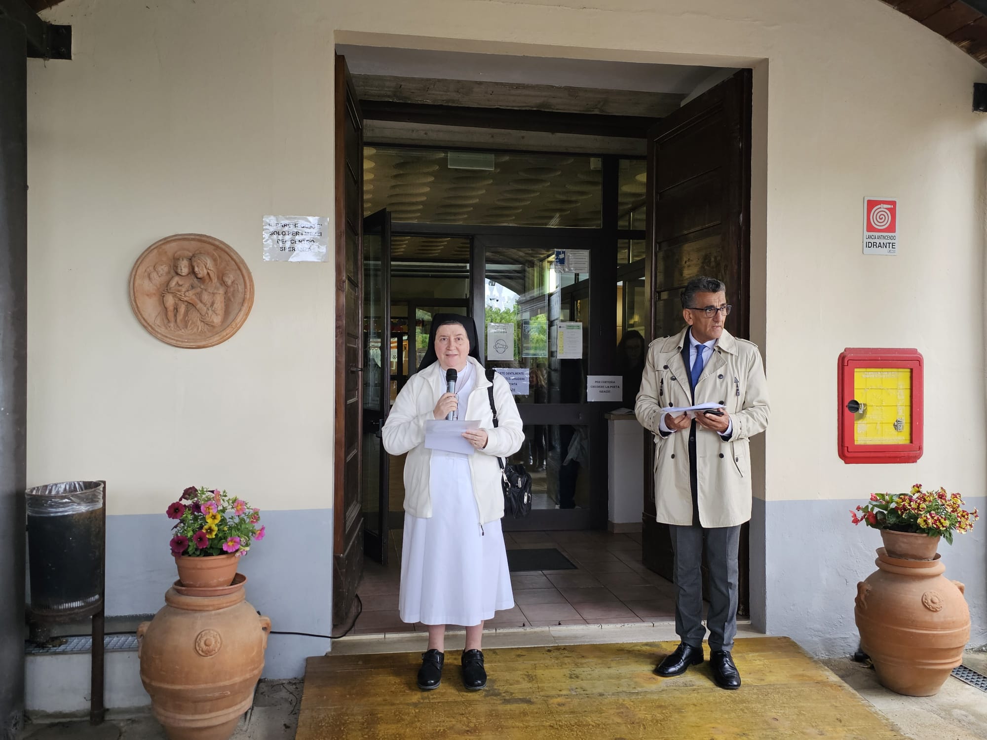 immagine inaugurazione del parco del Centro Speranza di Fratta Todina