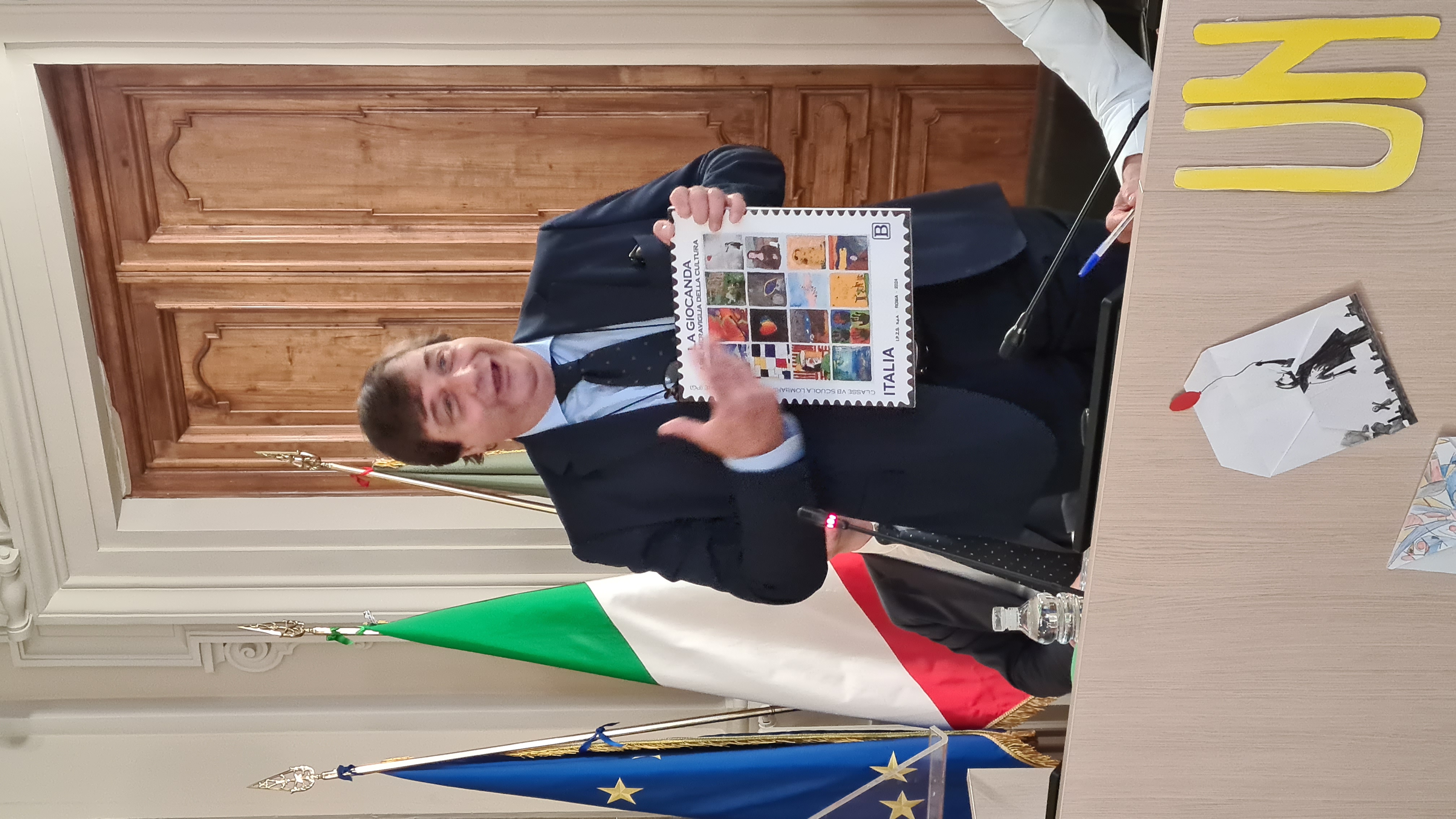 Il francobollo creato dagli alunni della 