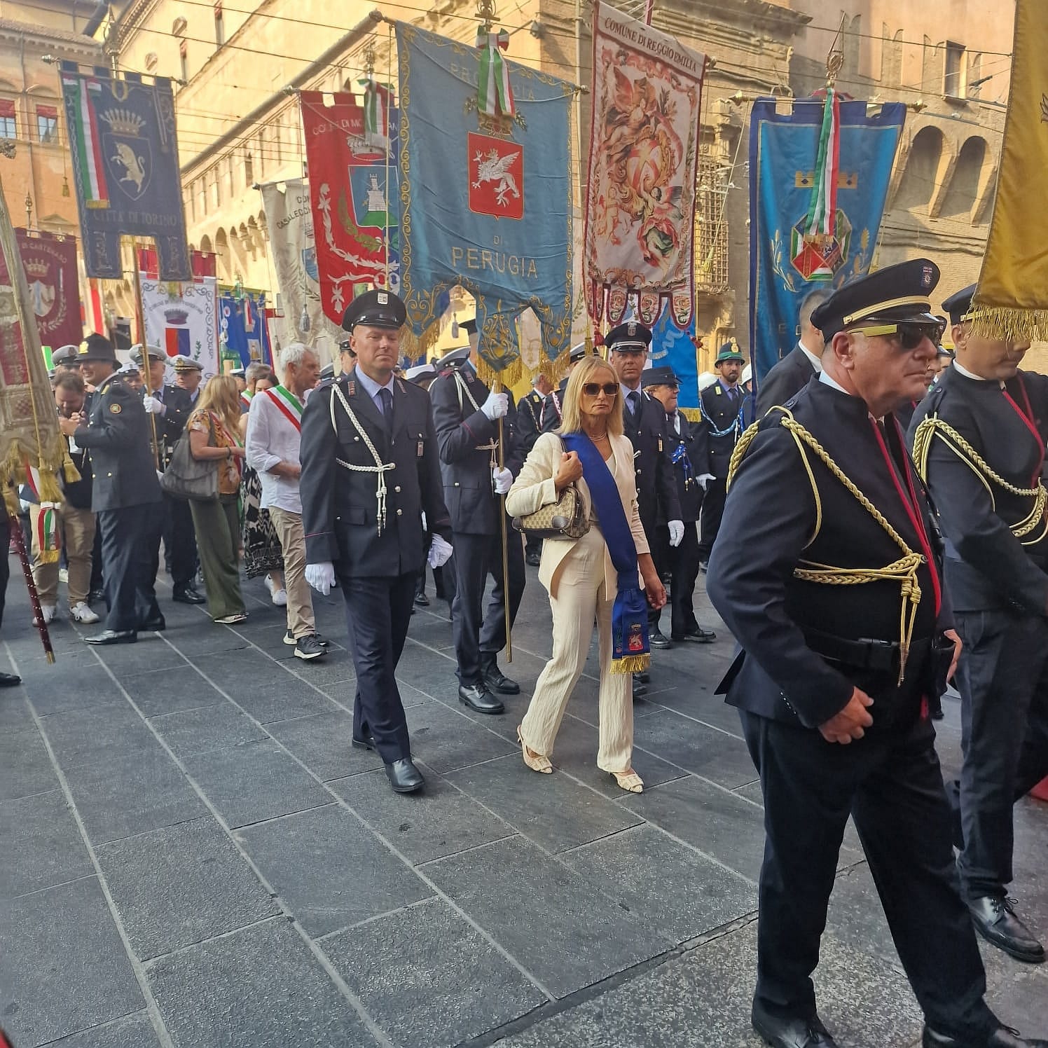 Il corteo commemorativo