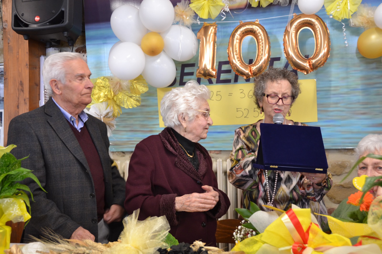 Nonna Stelvia con il presidente del Csa Serafini