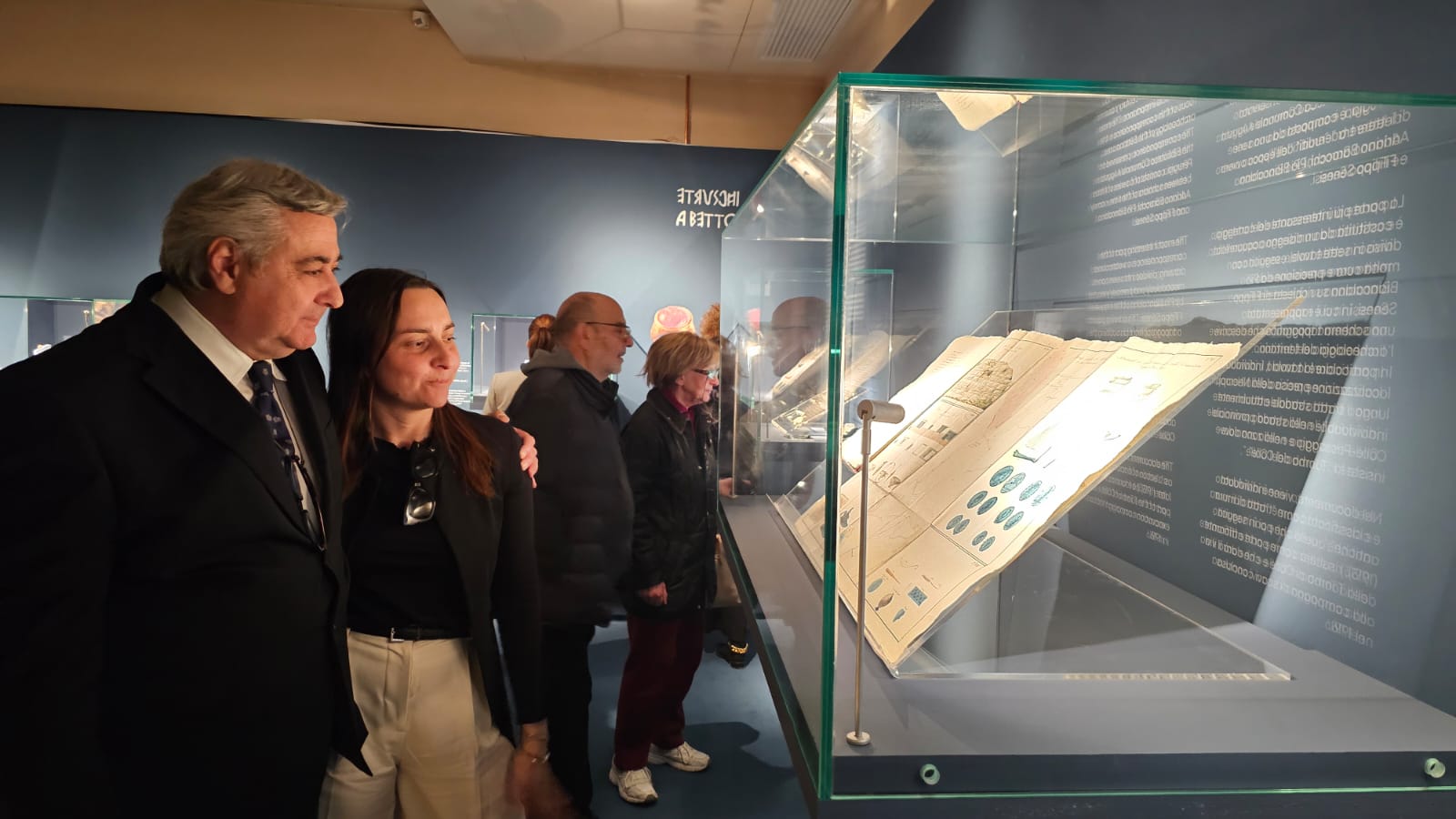 Immagine dell'inaugurazione della mostra “Etruschi a Bettona”