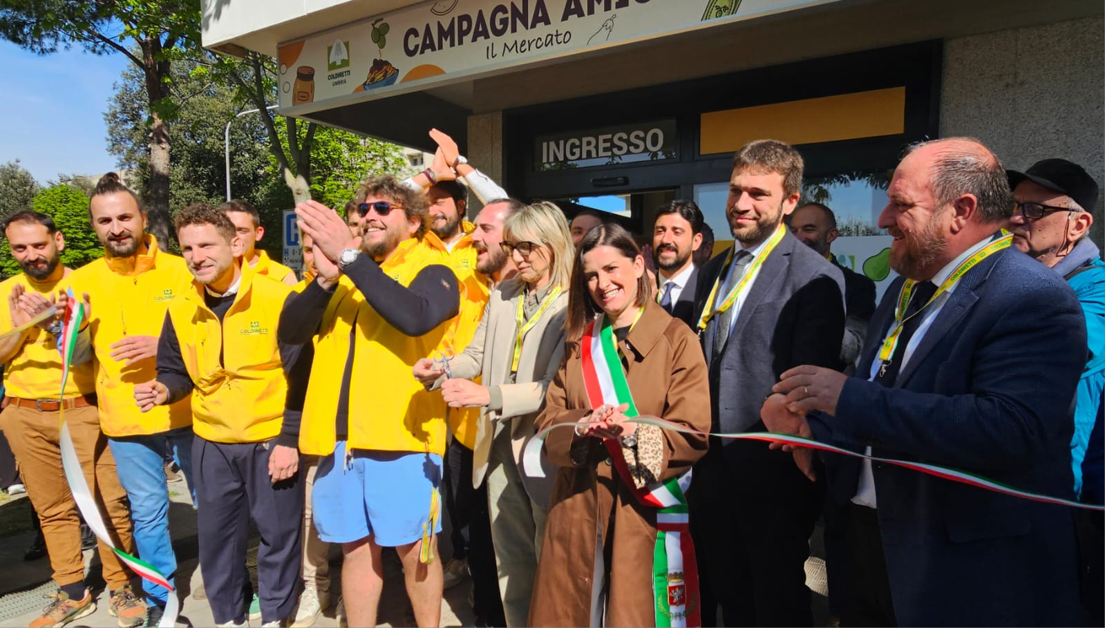 Inaugurato a Perugia il Mercato coperto dei Giovani di Coldiretti