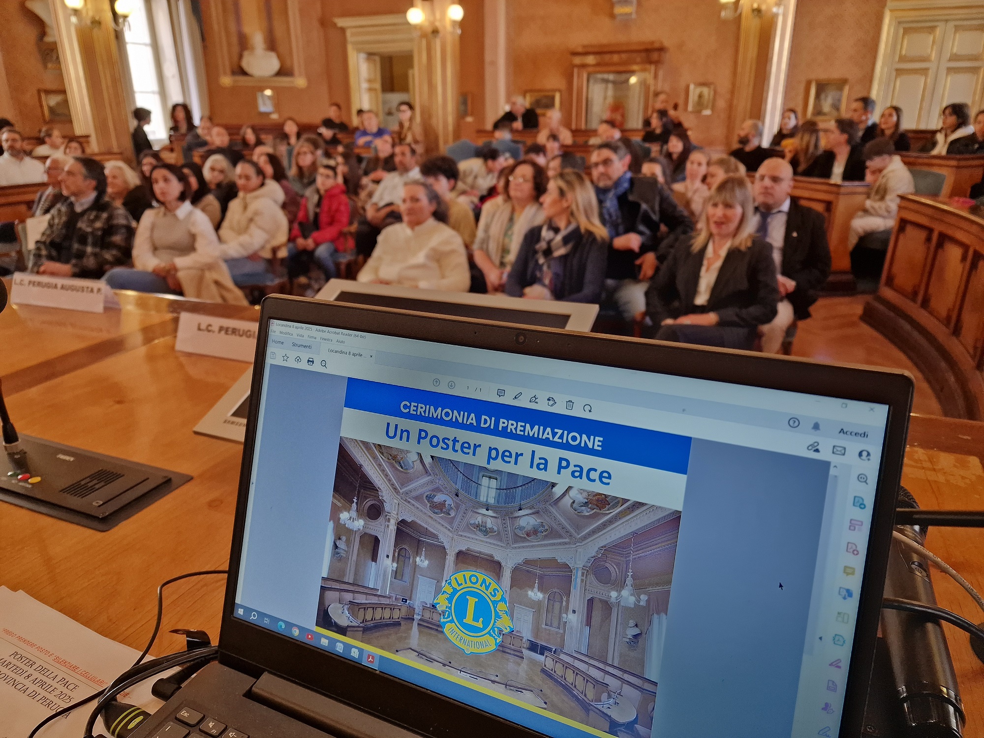 “Un poster per la pace” – I Lions Club di Perugia premiano 34 studenti