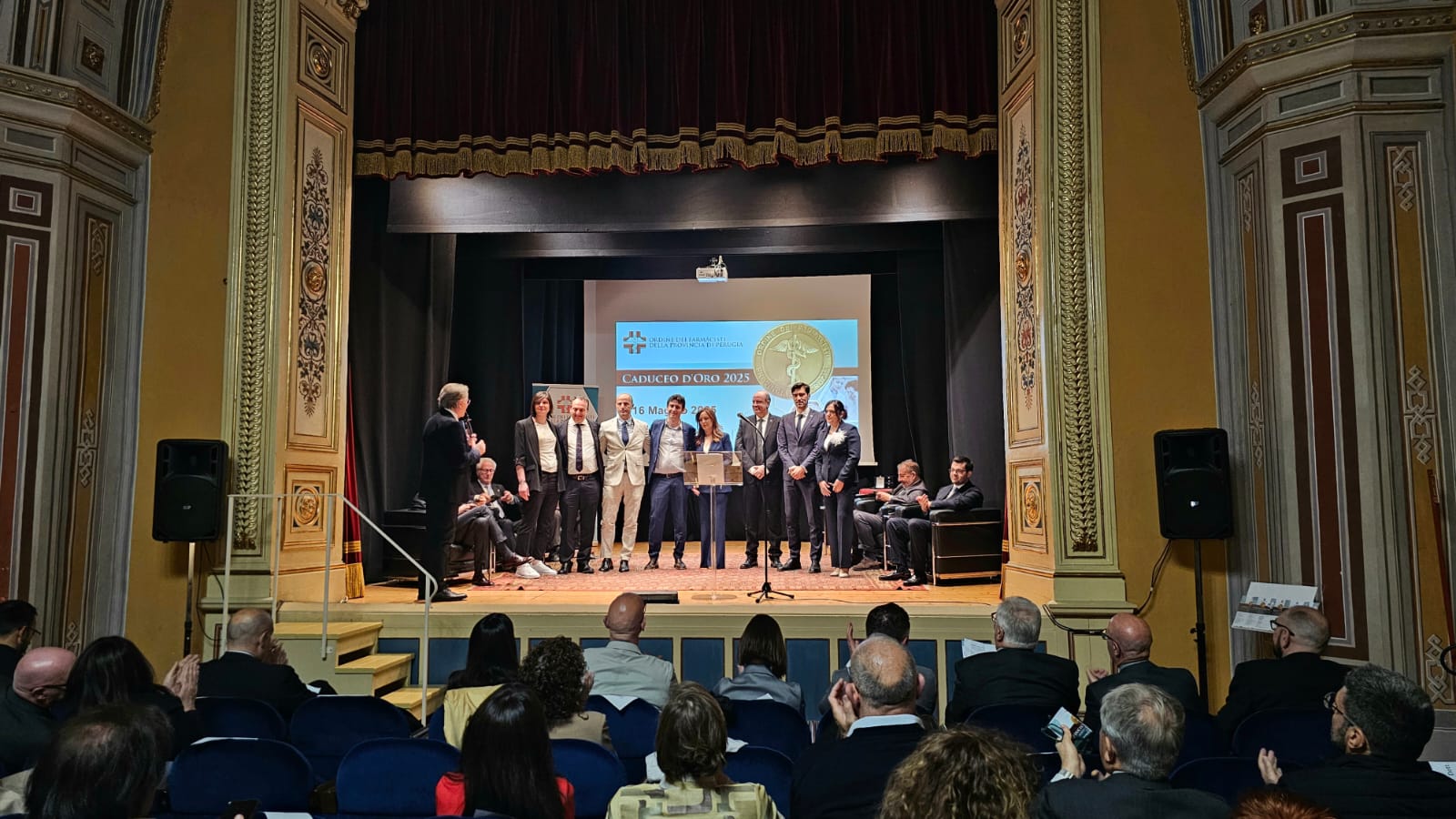Immagine della cerimonia di premiazione “Caduceo d’Oro