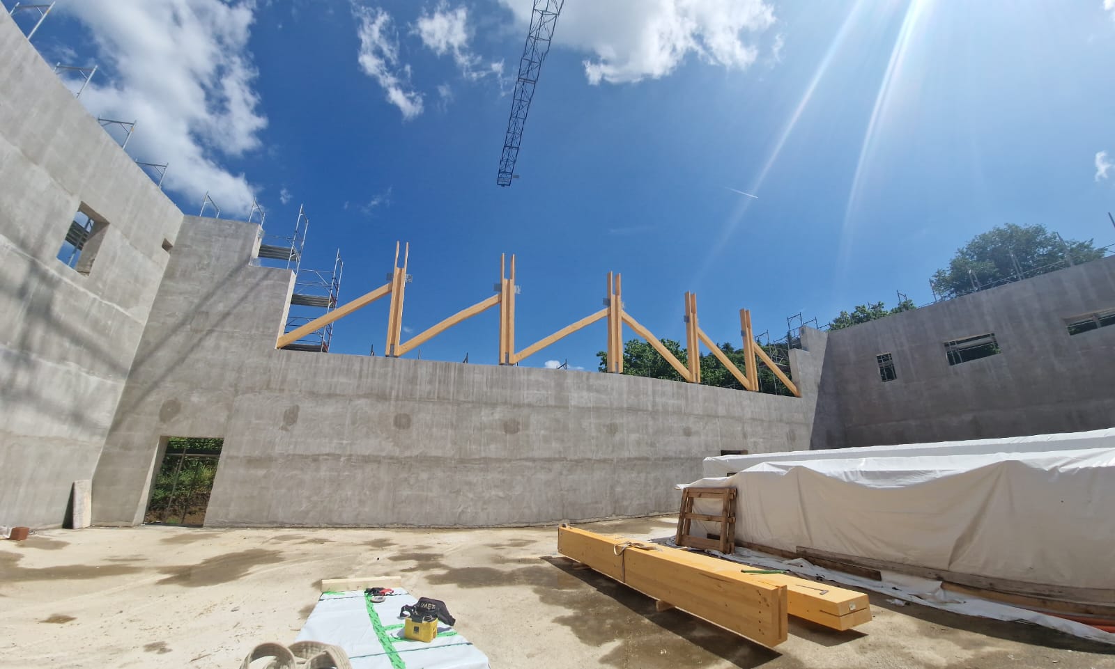 Polo scolastico di Centova - Iniziato il cantiere per le fermate dei bus
