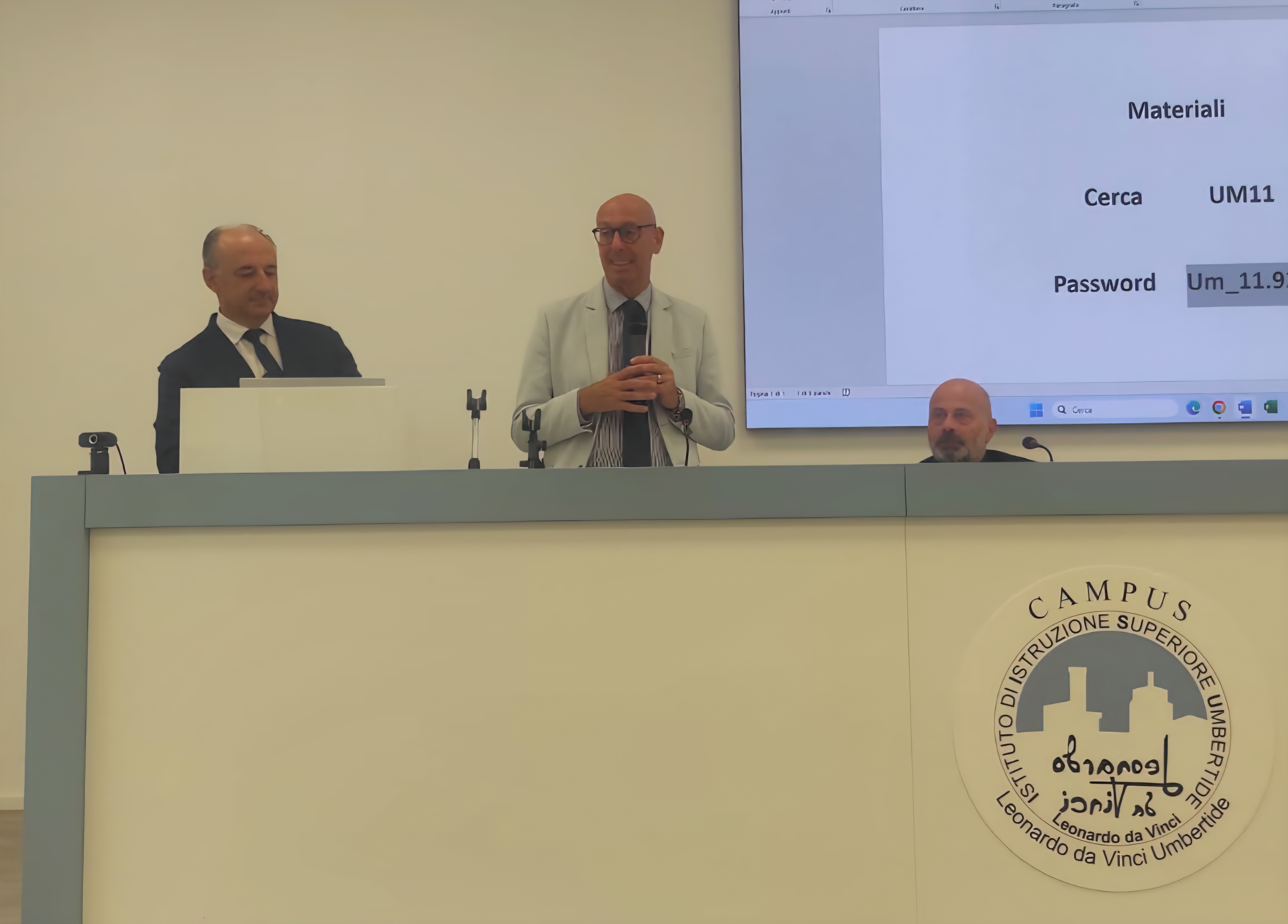 Scuola – A Umbertide seminario per dirigenti e personale amministrativo sull’Ai