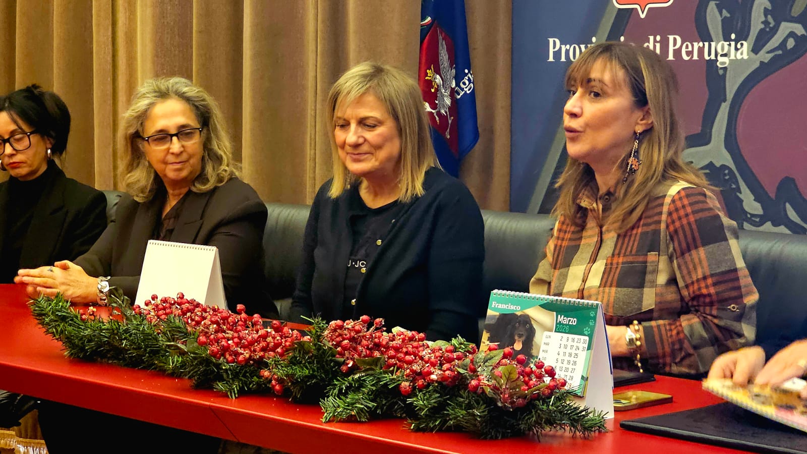 Immagine della conferenza stampa di presentazione del Calendario 2026 dello Sportello a 4 Zampe della Provincia di Perugia