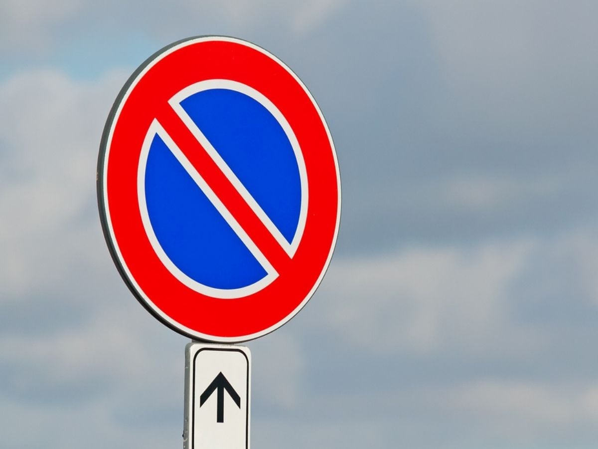 immagine generica divieto di sosta