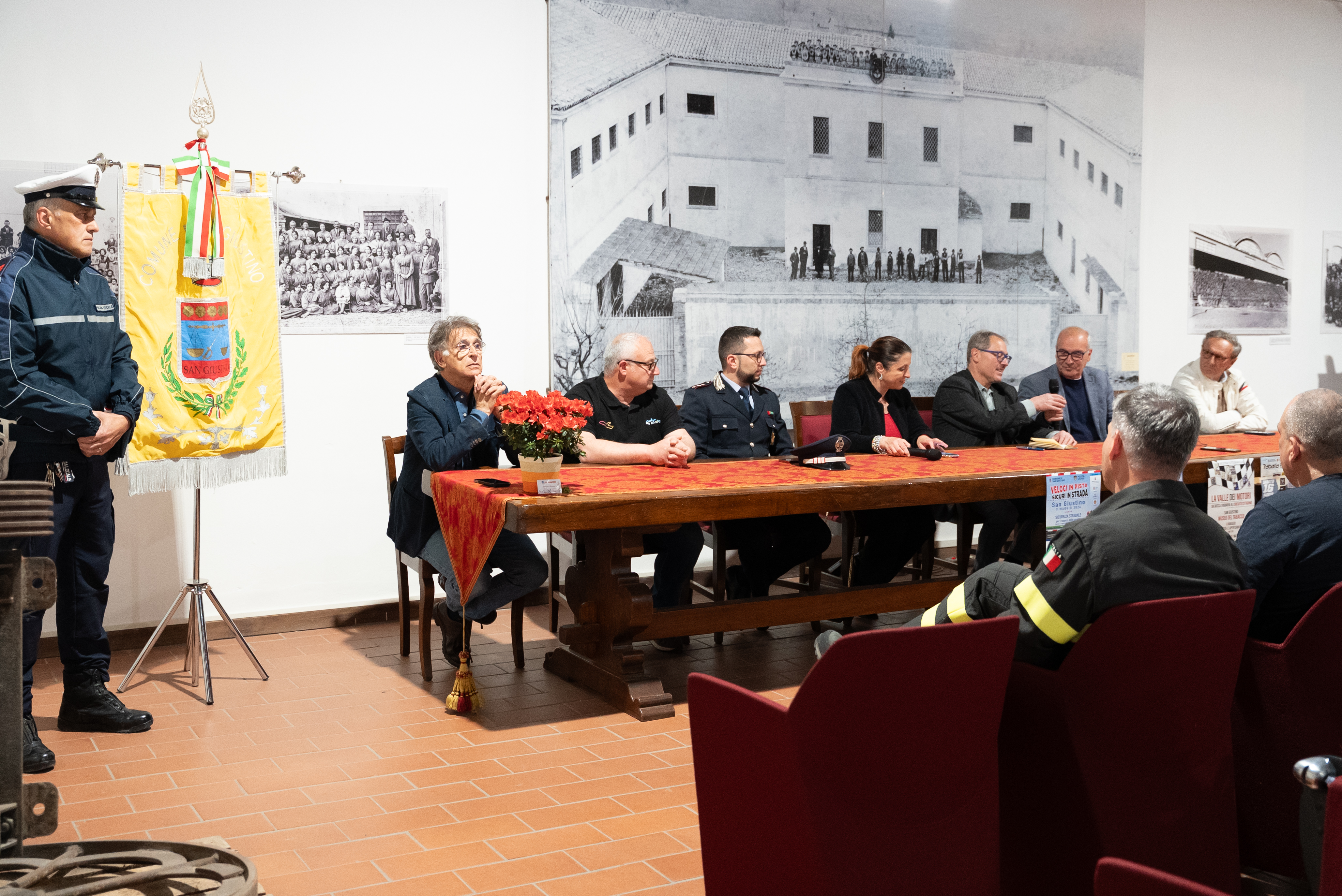 Conferenza stampa di presentazione dell'iniziativa “Veloci in pista, sicuri in strada”