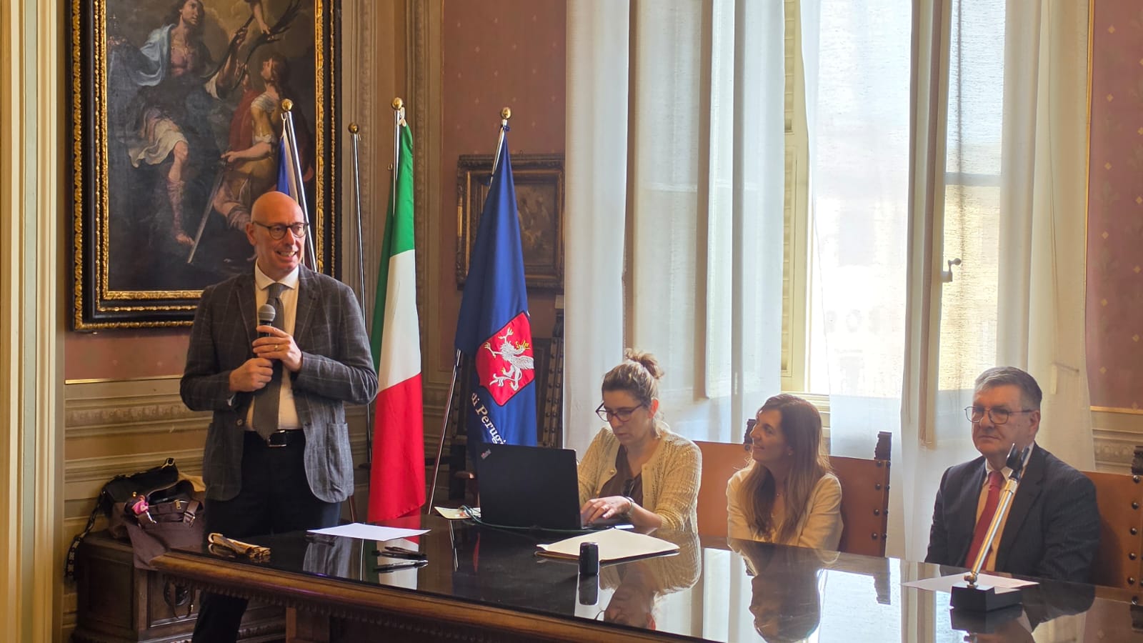 Il Palazzo della Provincia ha ospitato il convegno sul presente e il futuro della professione ostetrica Il Palazzo della Provincia ha ospitato il convegno sul presente e il futuro della professione ostetrica