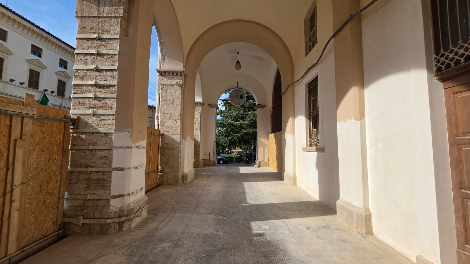 Umbria Jazz, riaperto il percorso delle scale mobili sotto il Palazzo della Provincia Umbria Jazz, riaperto il percorso delle scale mobili sotto il Palazzo della Provincia