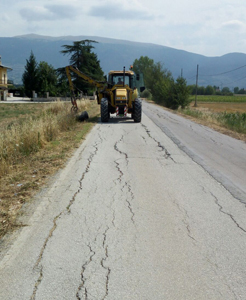 Viabilità - Riprendono le bitumature nei comprensori di Todi e Foligno